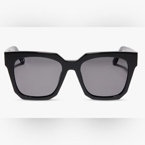 Brand New Stylish Black Square Sunglasses Diff Eyewear - Ariana II